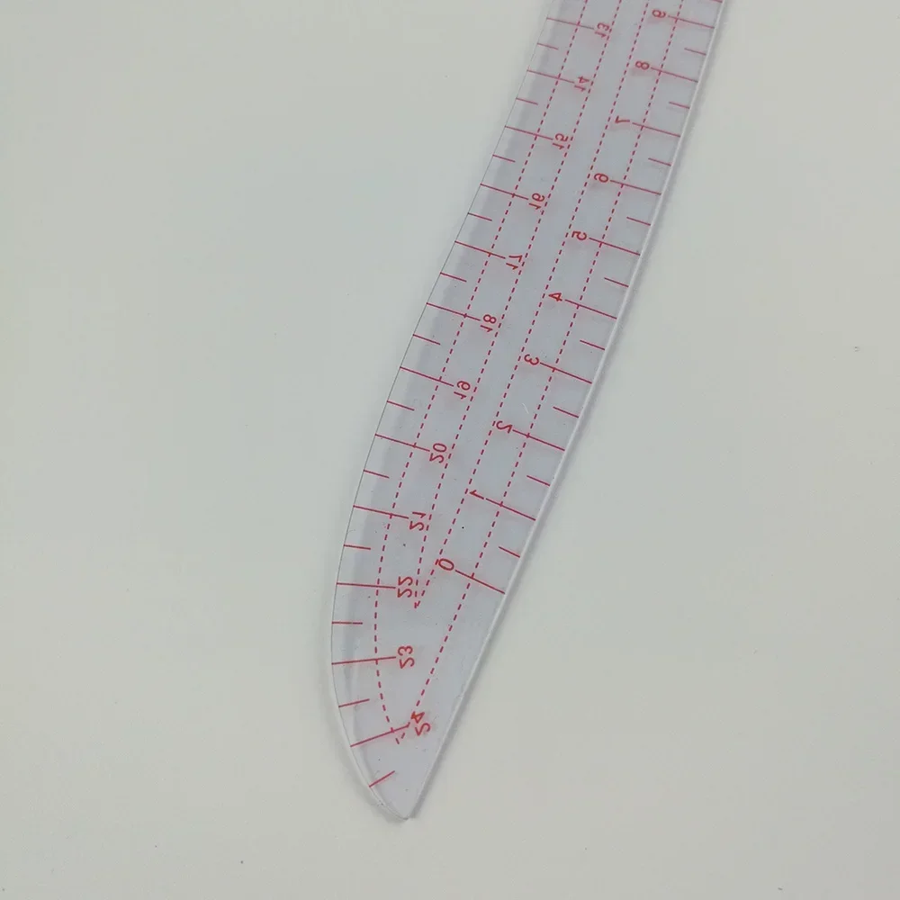 1PC Long Comma Shaped Plastic  - Embroidery Online 评论和价格